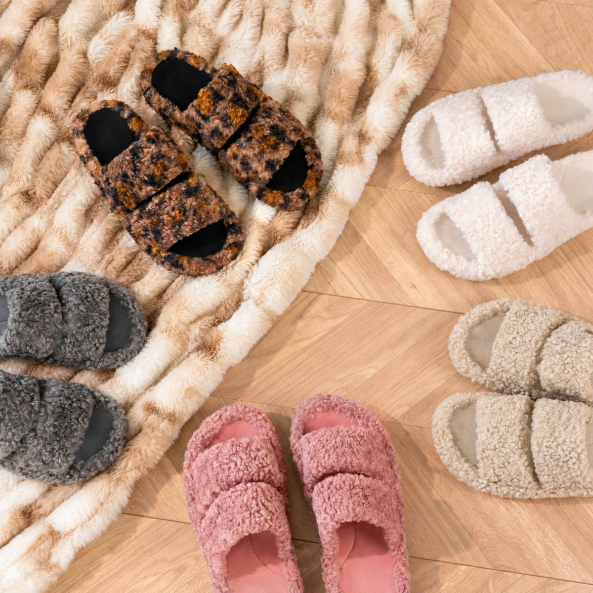 Women's Fuzzy Open-Toe Slippers - Product image 14