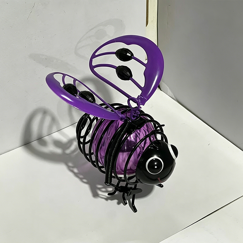 🔥Hot Sale 49% OFF🔥Solar-Powered Hanging Bee Light🐝
